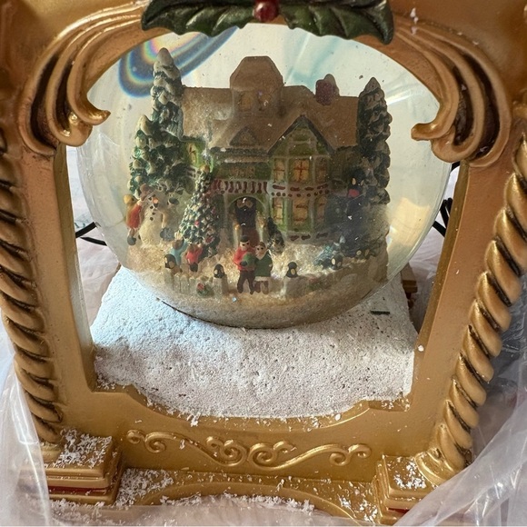 BRADFORD EXCHANGE THOMAS KINKADE SNOW-KISSED HOLIDAY MEMORIES CHRISTMAS TREE - Picture 5 of 7